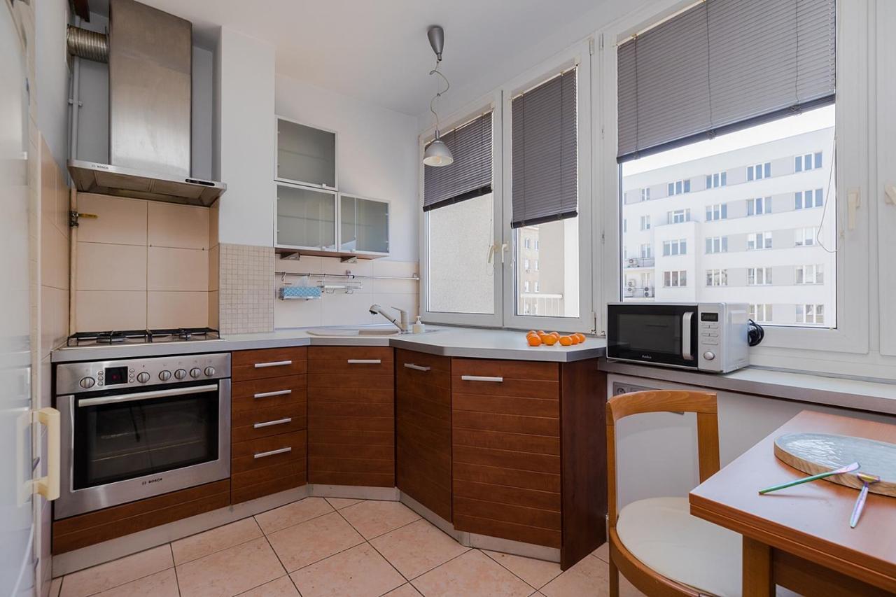 Stay With Friends In Warsaw Ngoại thất bức ảnh